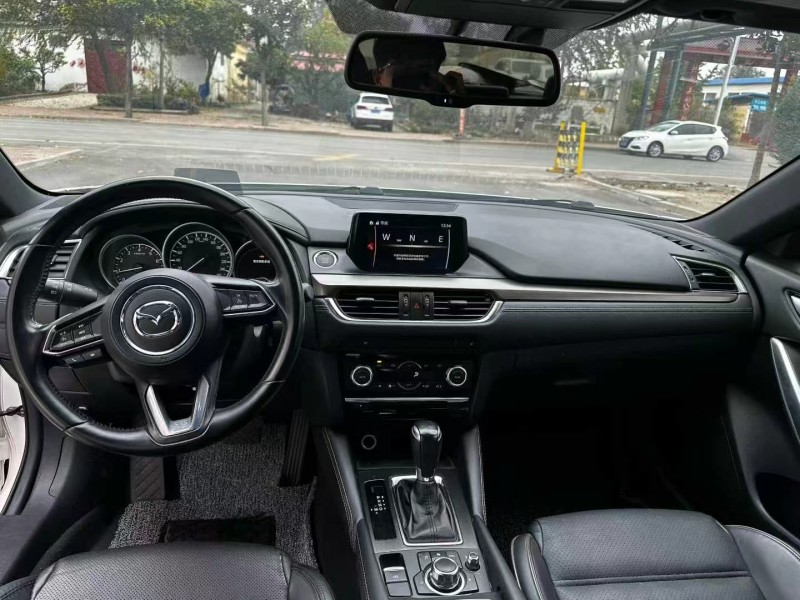 枣庄19年马自达阿特兹9