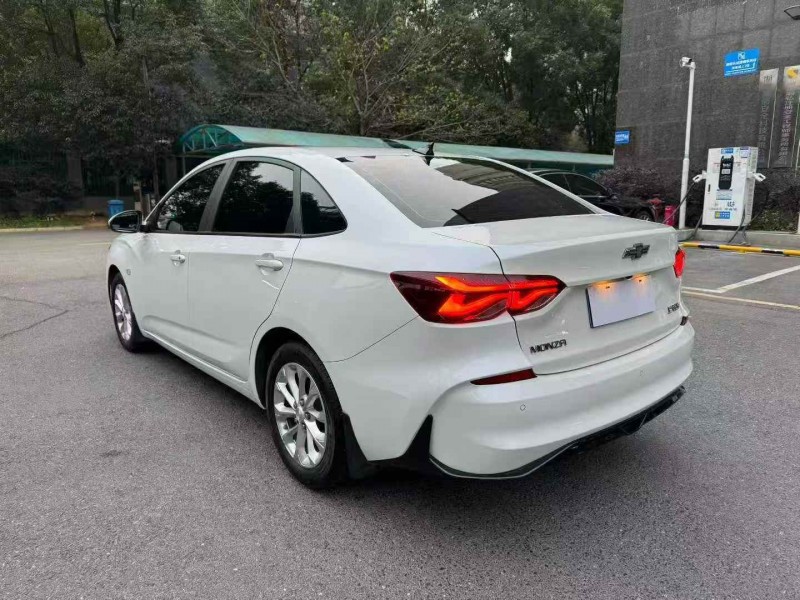 长沙24年雪佛兰科鲁泽5