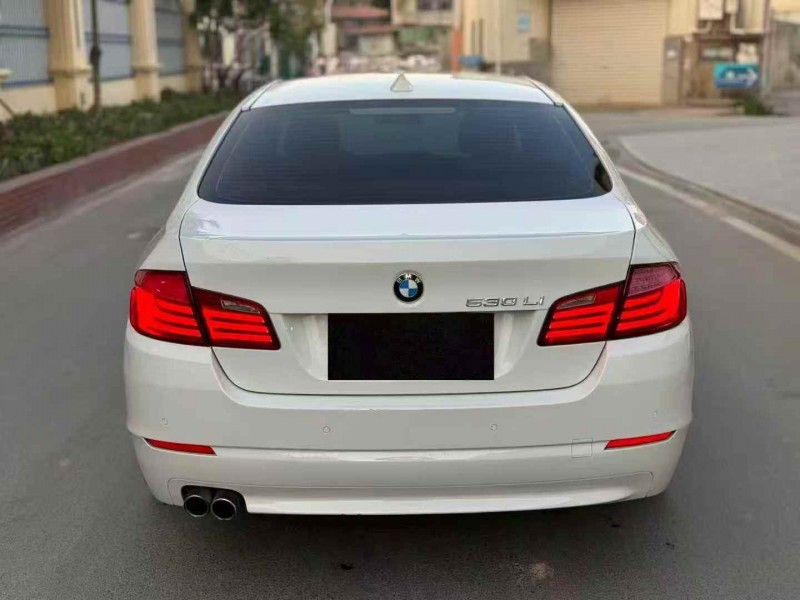 龙岩12年宝马5系9