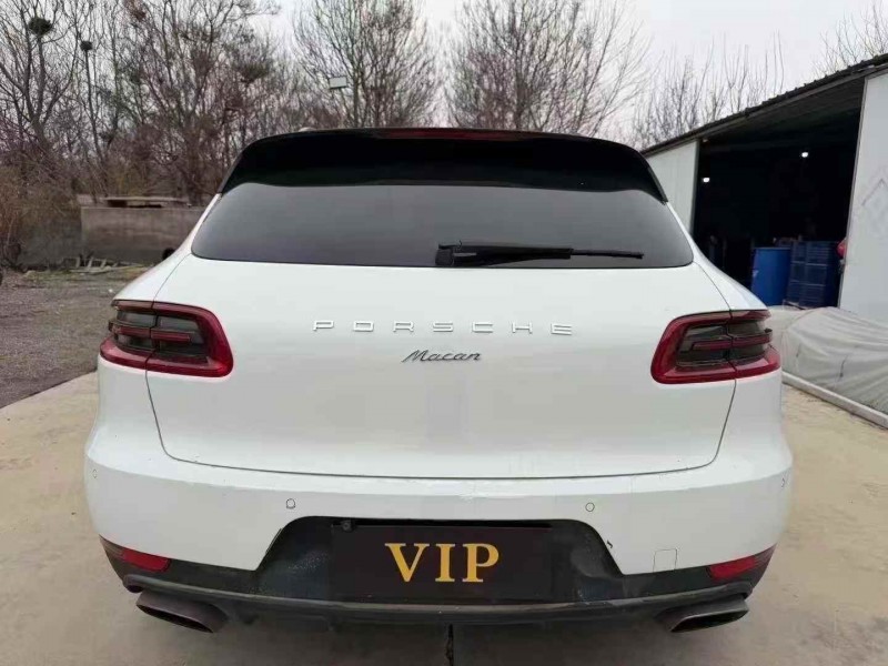 青岛17年保时捷Macan9