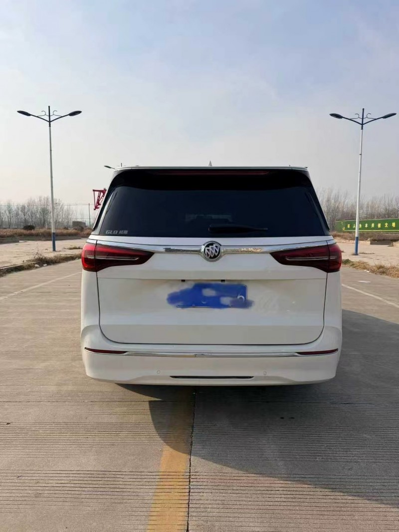 枣庄21年别克GL86