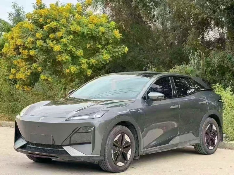 汕头23年长安汽车深蓝2