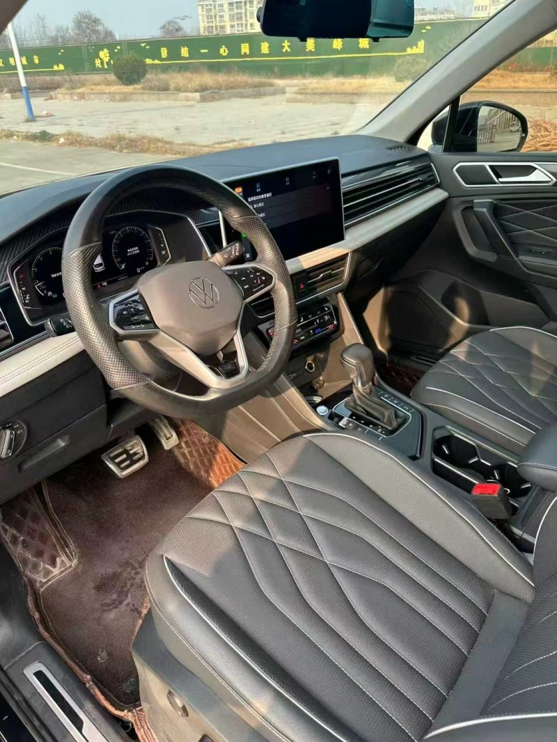 枣庄22年大众途观9