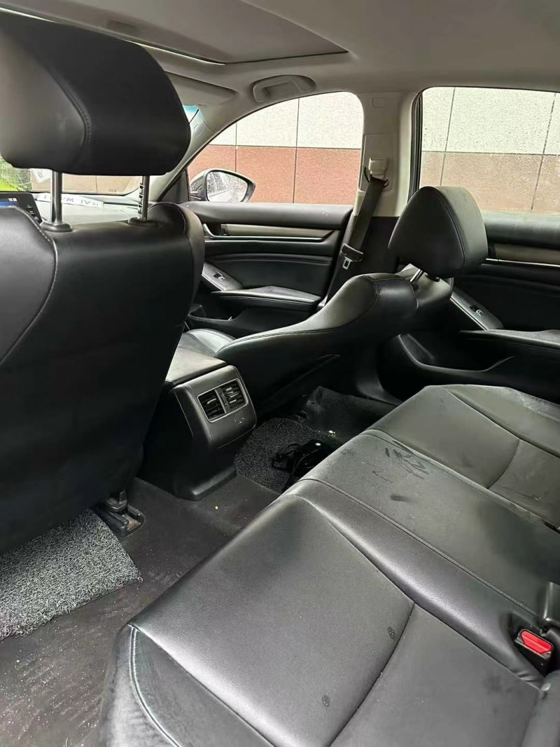 枣庄21年本田雅阁8