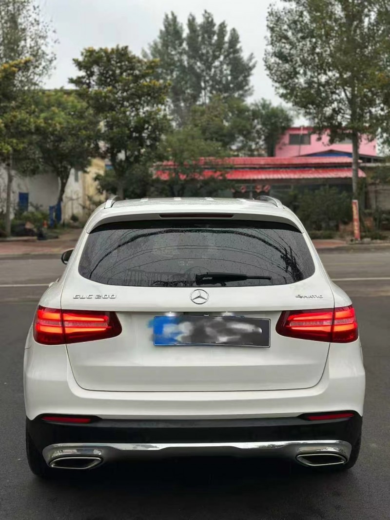 枣庄17年奔驰GLC6