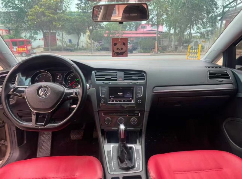 枣庄16年大众高尔夫6