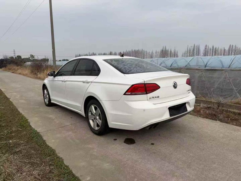 嘉兴18年大众凌渡7