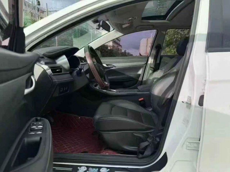 汕头21年吉利帝豪4