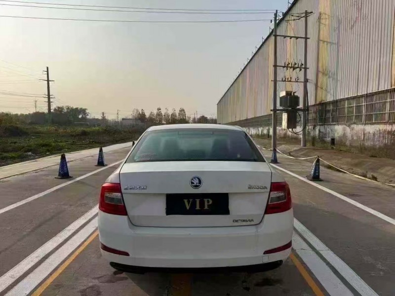 菏泽16年斯柯达明锐9