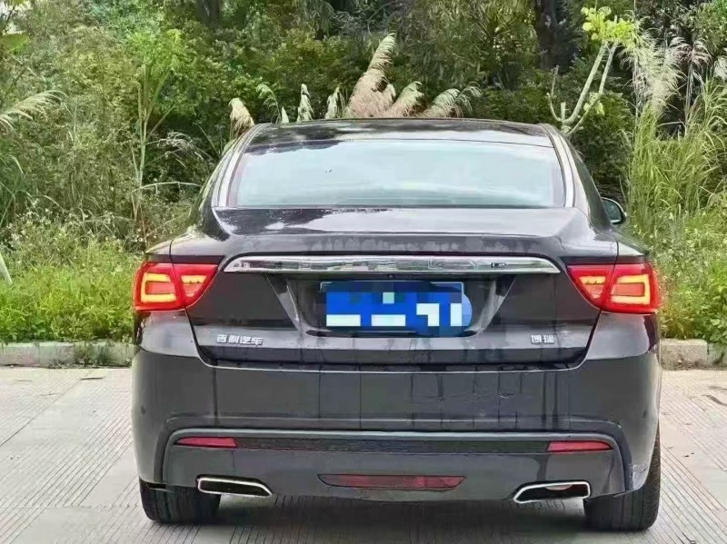 汕头21年吉利帝豪9