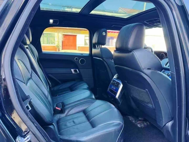 淄博15年路虎揽胜运动5