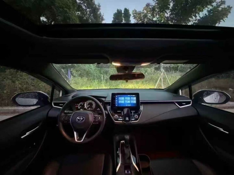 汕头22年丰田雷凌5