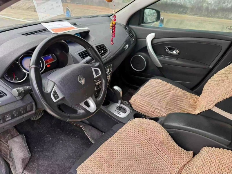 菏泽15年雷诺风朗6