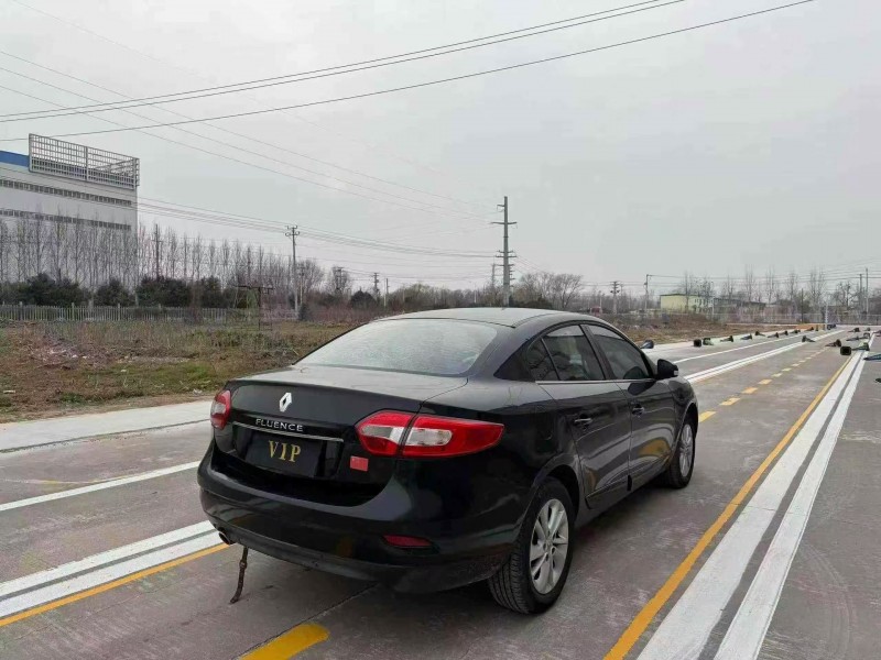 菏泽15年雷诺风朗7