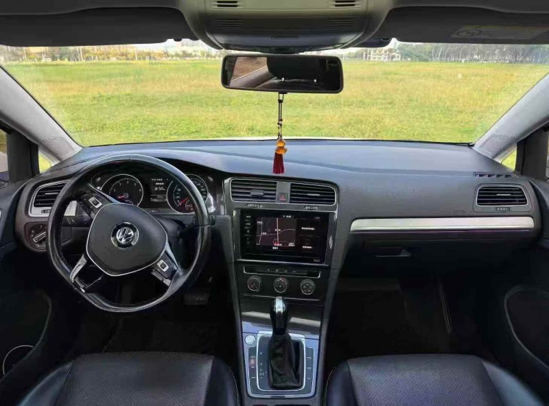 连云港21年大众高尔夫4