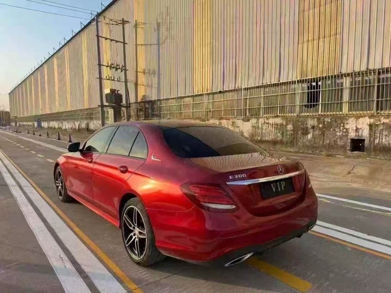 菏泽17年奔驰E8