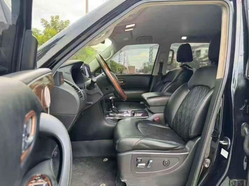 汕头19年日产途乐5