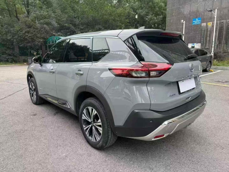 长沙23年日产奇骏6