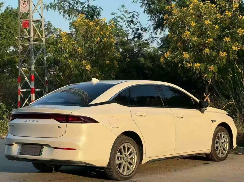 汕头24年传祺埃安S8