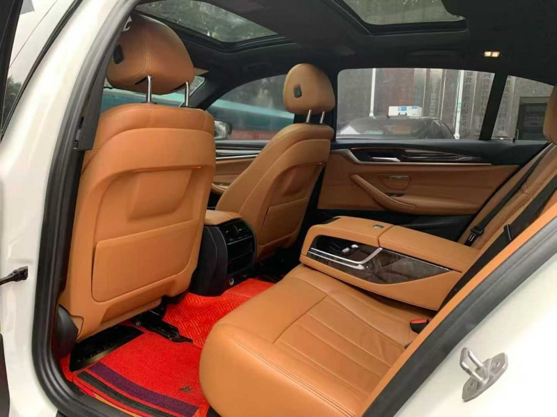 长沙18年宝马5系8