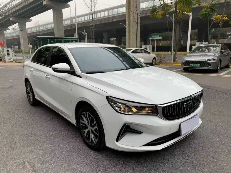 长沙24年吉利帝豪3