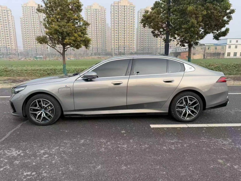 铜陵24年宝马I53