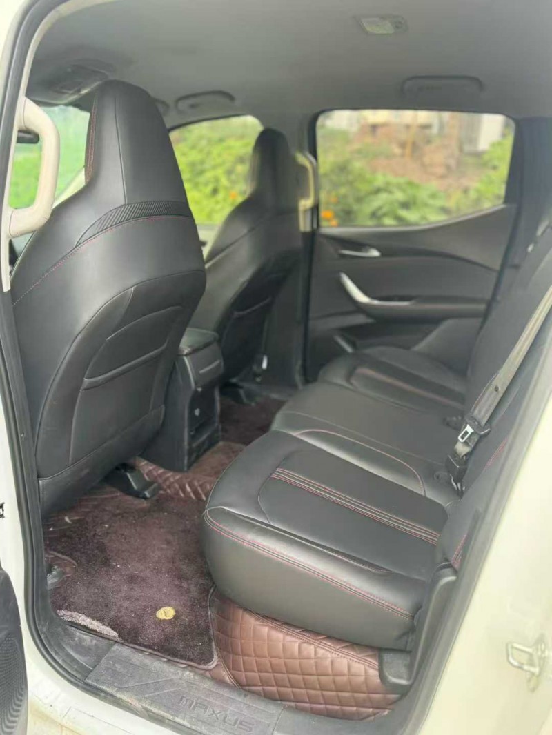 成都22年大通T908