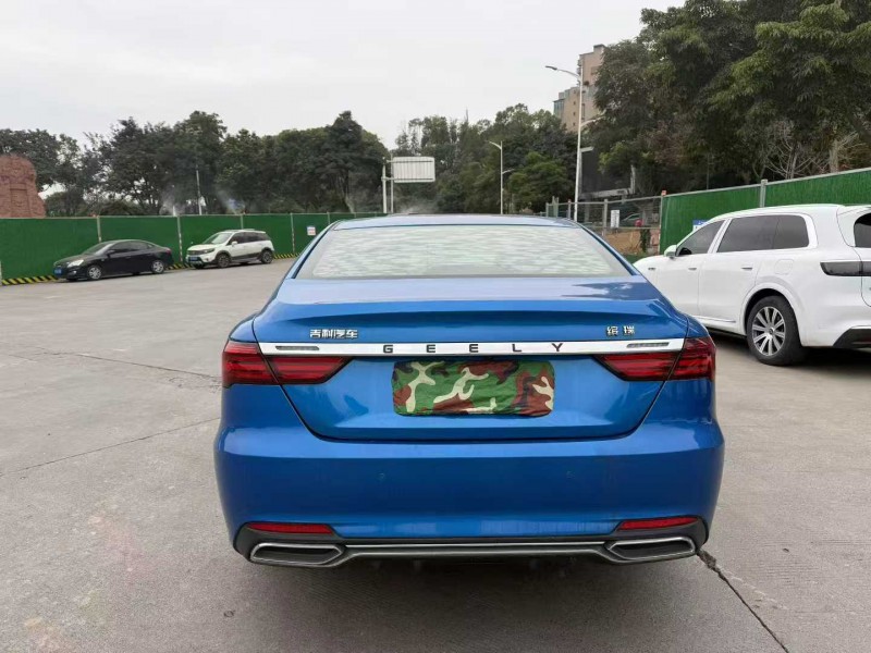 成都19年吉利缤瑞9