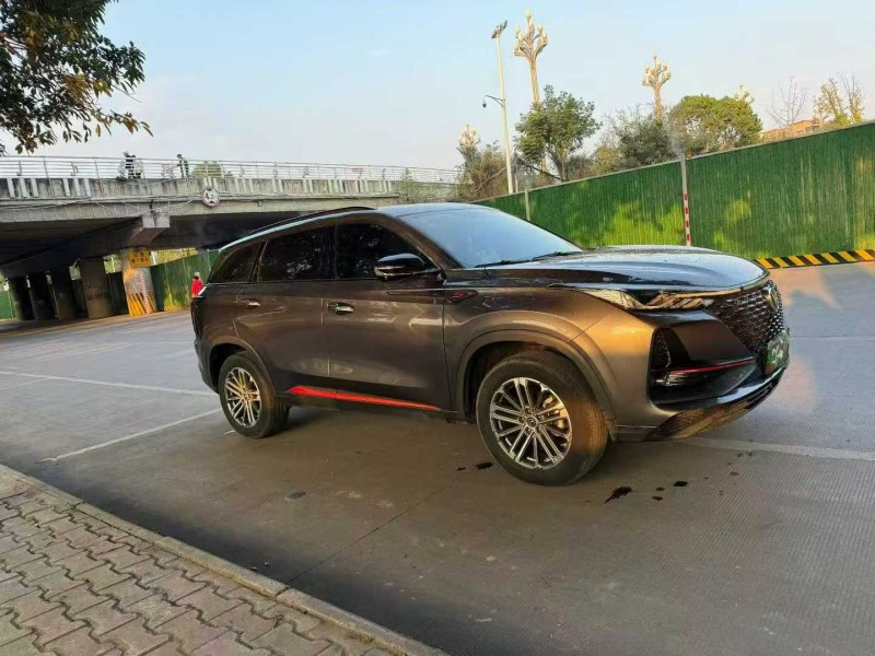 成都21年长安汽车CS754