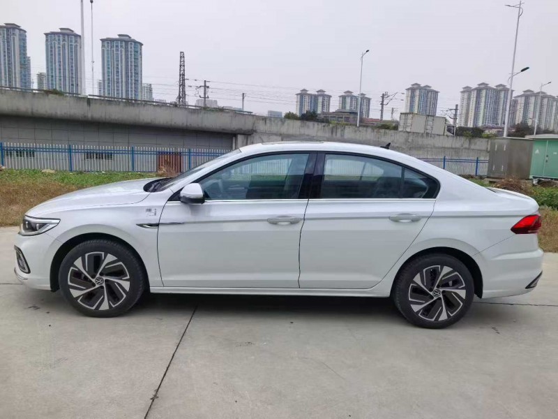 襄阳24年大众宝来8