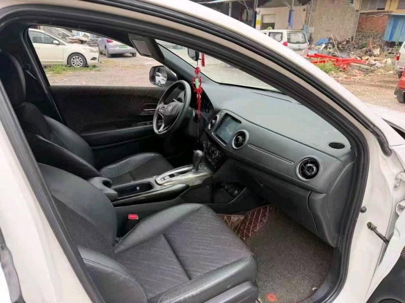 南宁18年本田XRV4