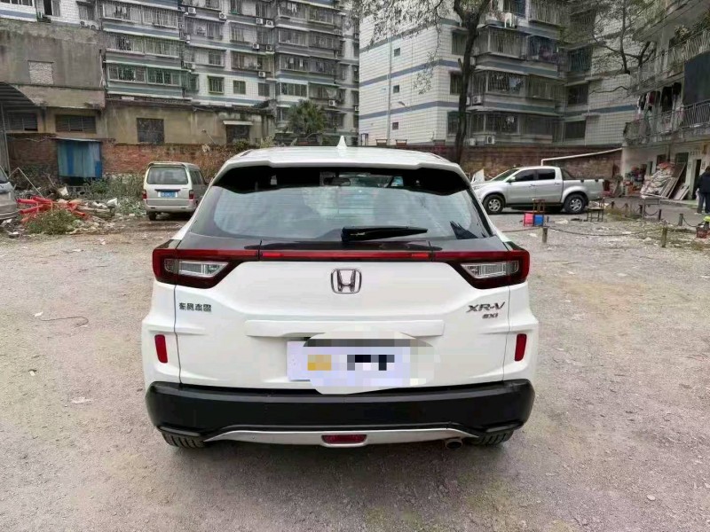 南宁18年本田XRV8