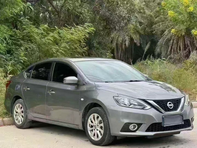 汕头21年日产轩逸2