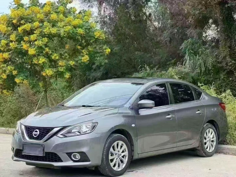 汕头21年日产轩逸3