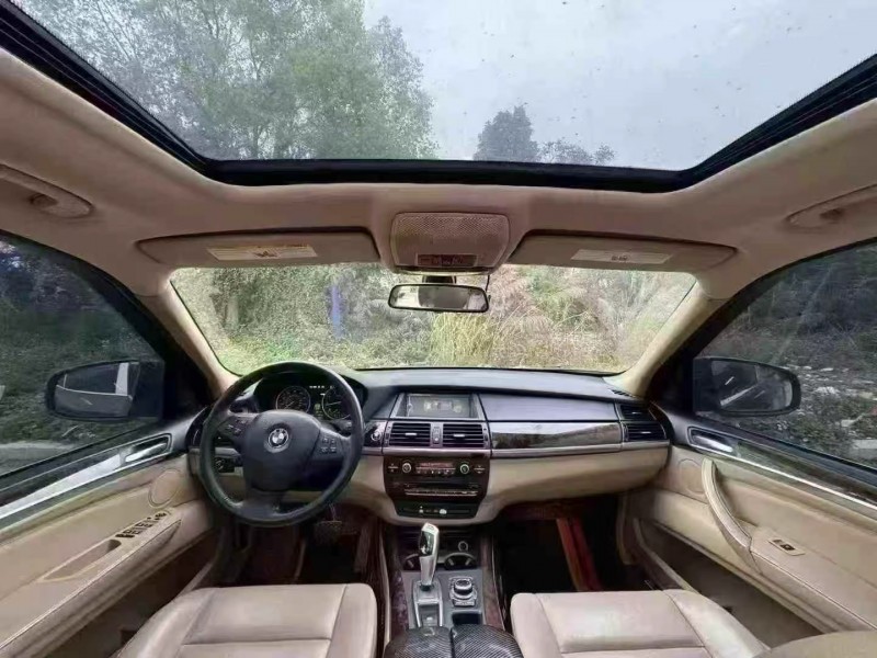 汕头12年宝马X55