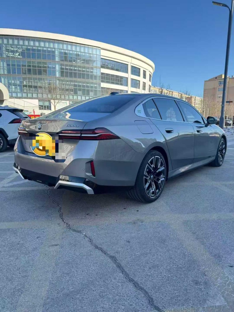 邯郸24年宝马5系8