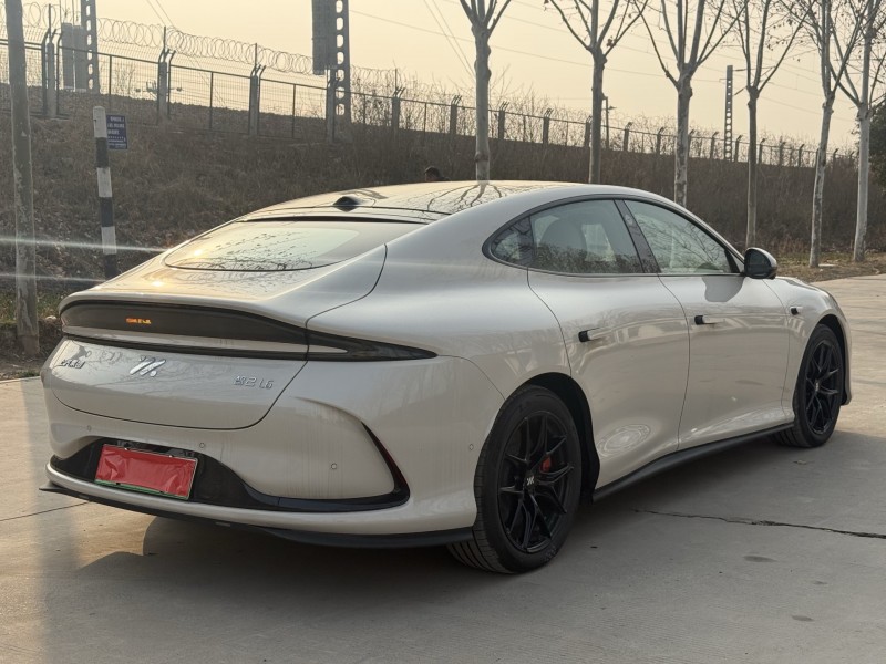 郑州25年智己L68