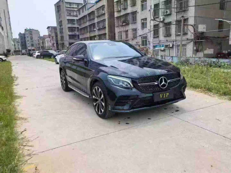襄阳19年奔驰GLC2