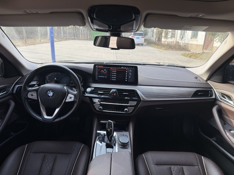 郑州20年宝马5系4