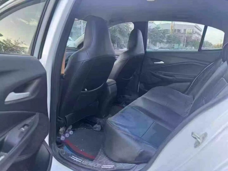 汕头22年雪佛兰科沃兹6