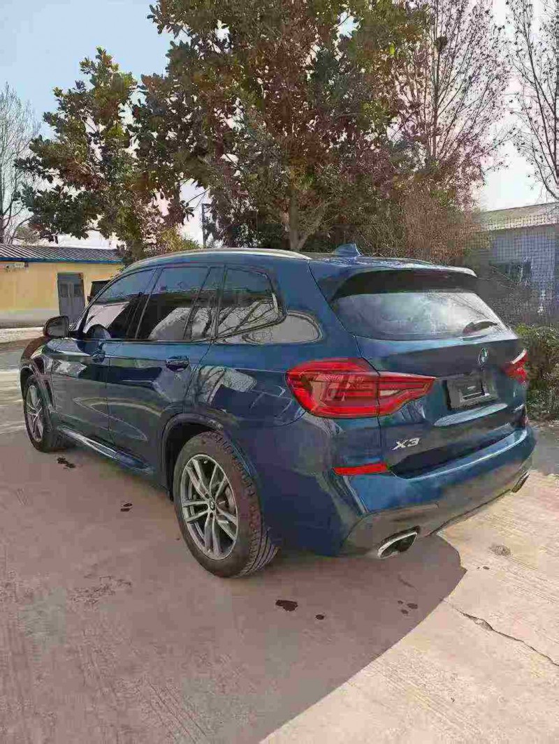 济宁19年宝马X39