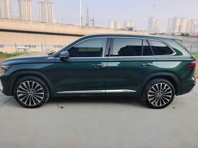 襄阳25年吉利星越6