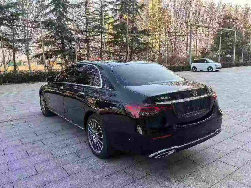 秦皇岛21年奔驰E8