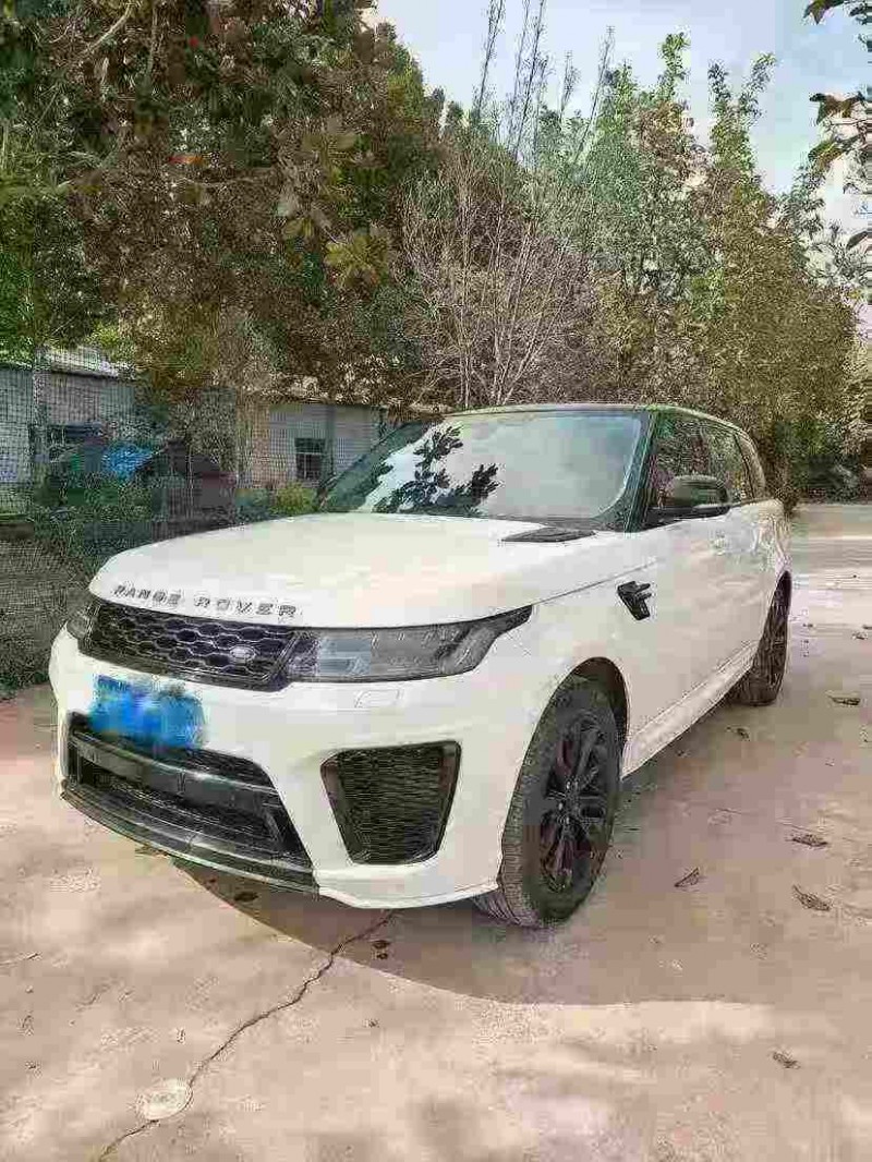 济宁17年路虎揽胜运动3