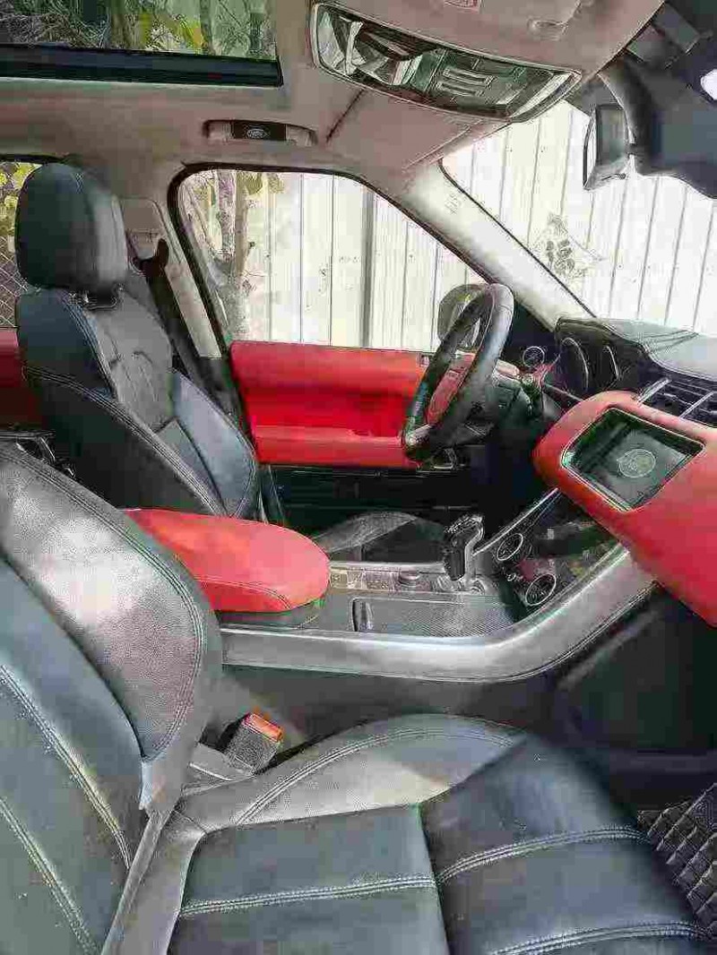 济宁17年路虎揽胜运动4