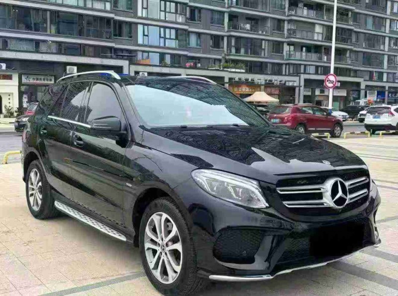 淮安19年奔驰GLE3