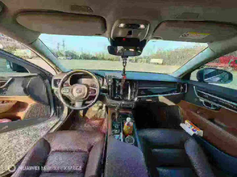 安阳18年沃尔沃S904