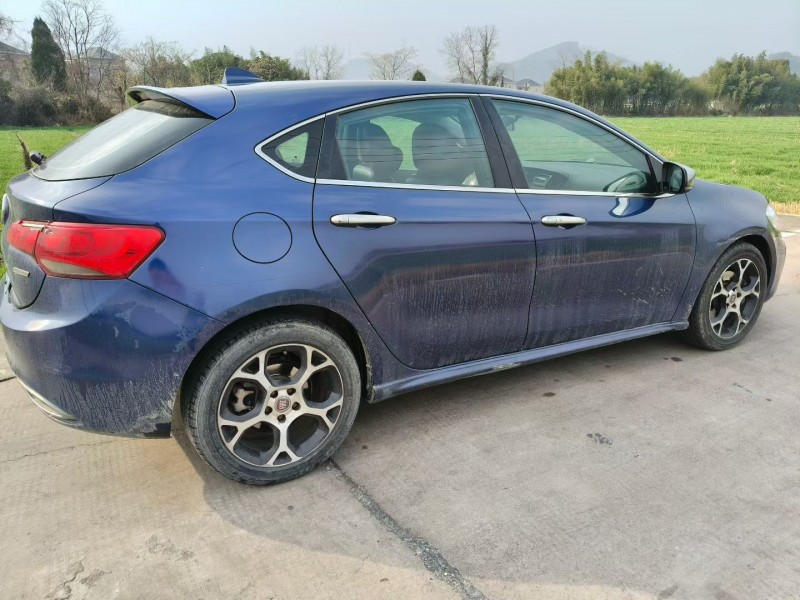 杭州15年菲亚特致悦8