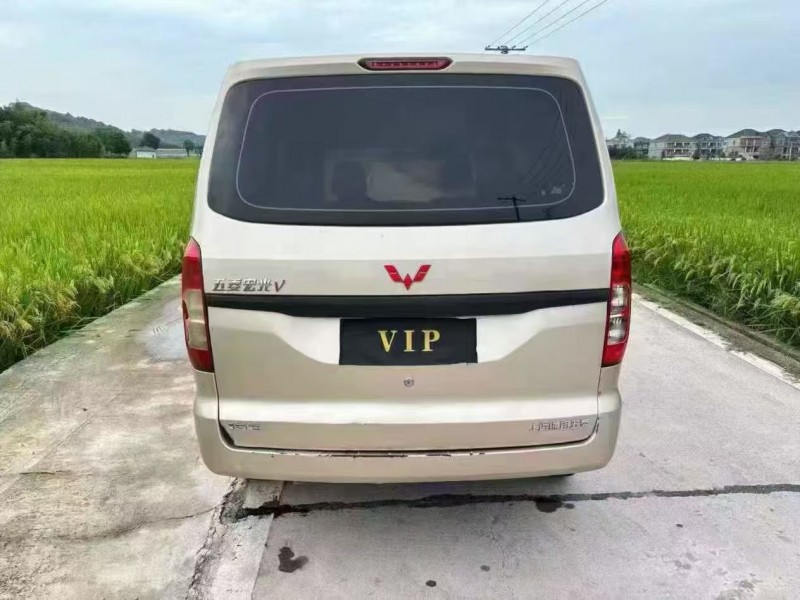 杭州22年五菱汽车宏光9