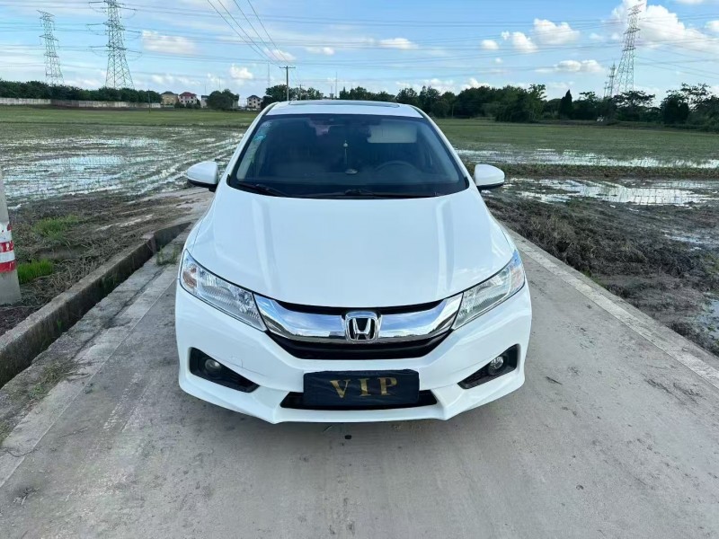 杭州16年本田锋范1